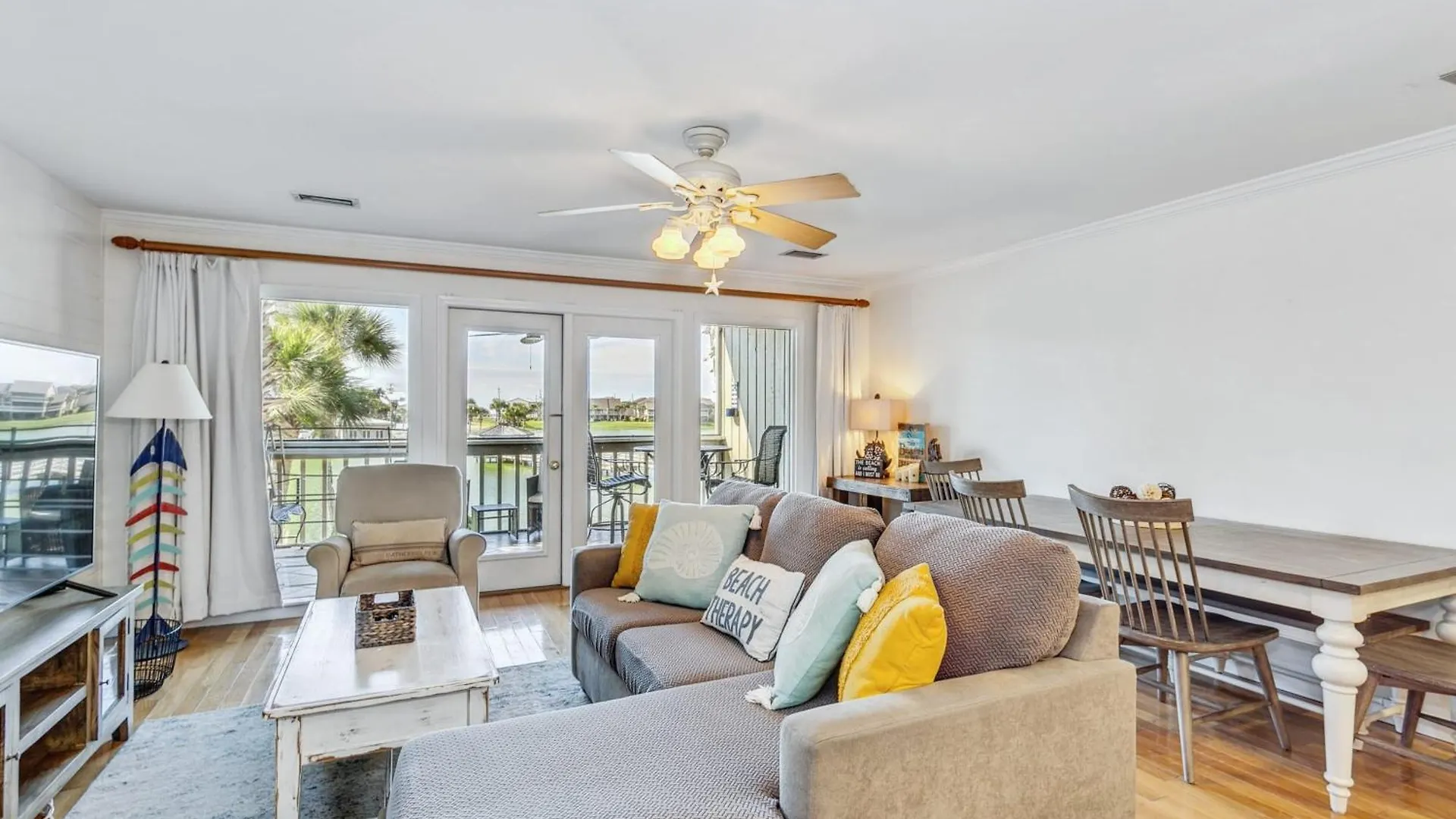 Walk 2 Beach Golf Dining & More -Sleeps 12 Destin