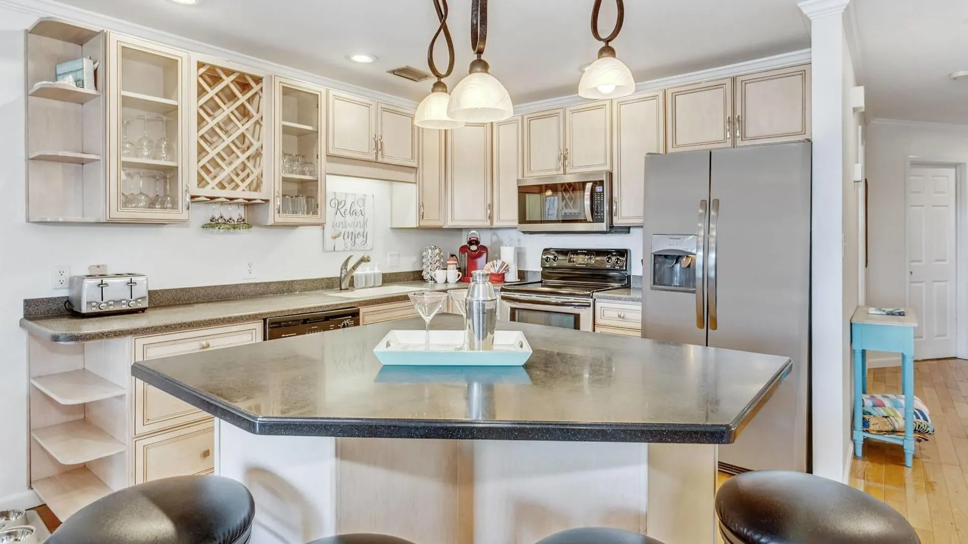 Holiday home Walk 2 Beach Golf Dining & More -Sleeps 12 Destin